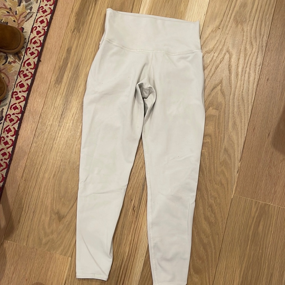 Alo Bone Leggings
